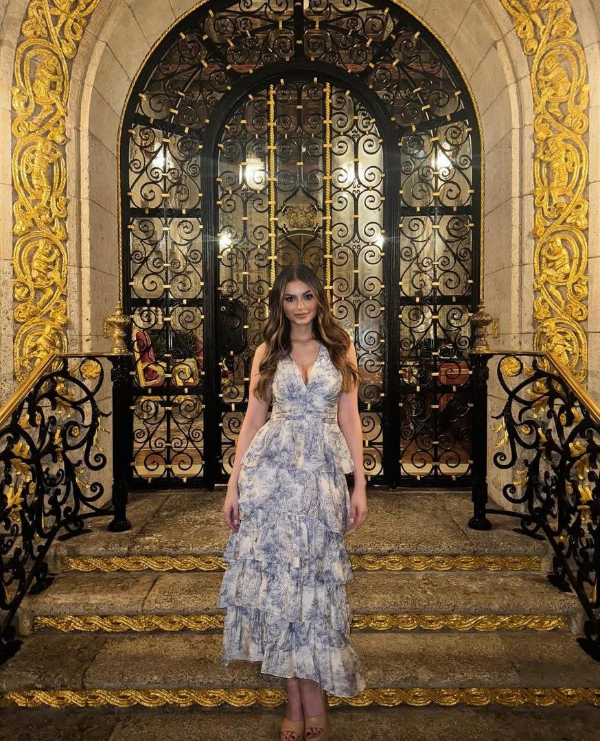 Elizabethpipko5's tweet photo. Mar-a-Lago 🇺🇲 https://t.co/MMUGfuccSi