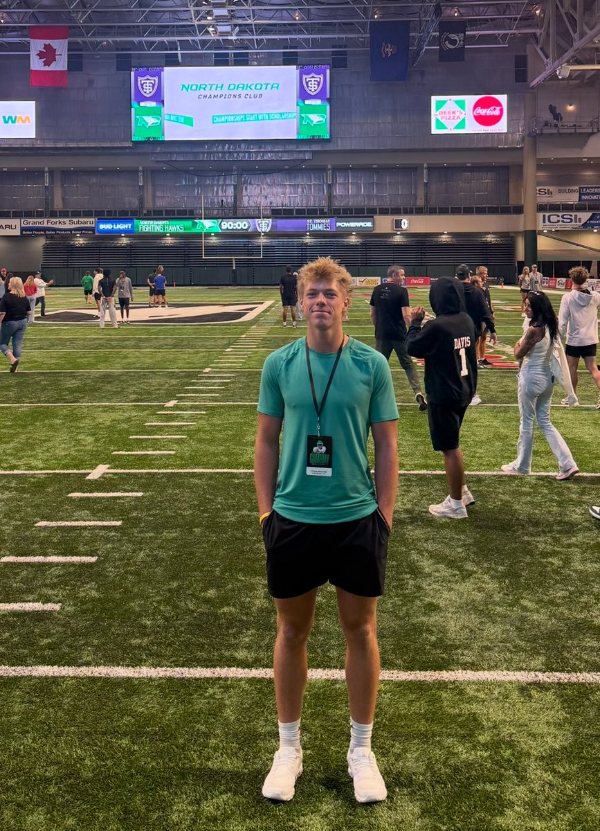 lincolnstinar's tweet photo. Thank you, @UNDfootball for an incredible game day experience this past weekend!
@DuckettOfficial @DylanR383 @OronoCoach_Joe @OJW_Scouting https://t.co/iVp4qLNjqg
