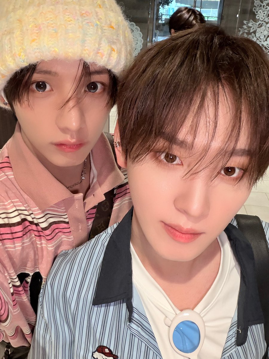 XODIAC_MEMBERS's tweet photo. [#씽] 

 HBD BRO🫶🏻👶🏻

#XODIAC #소디엑 #SING #씽 #シン https://t.co/VV0sFd9PRS