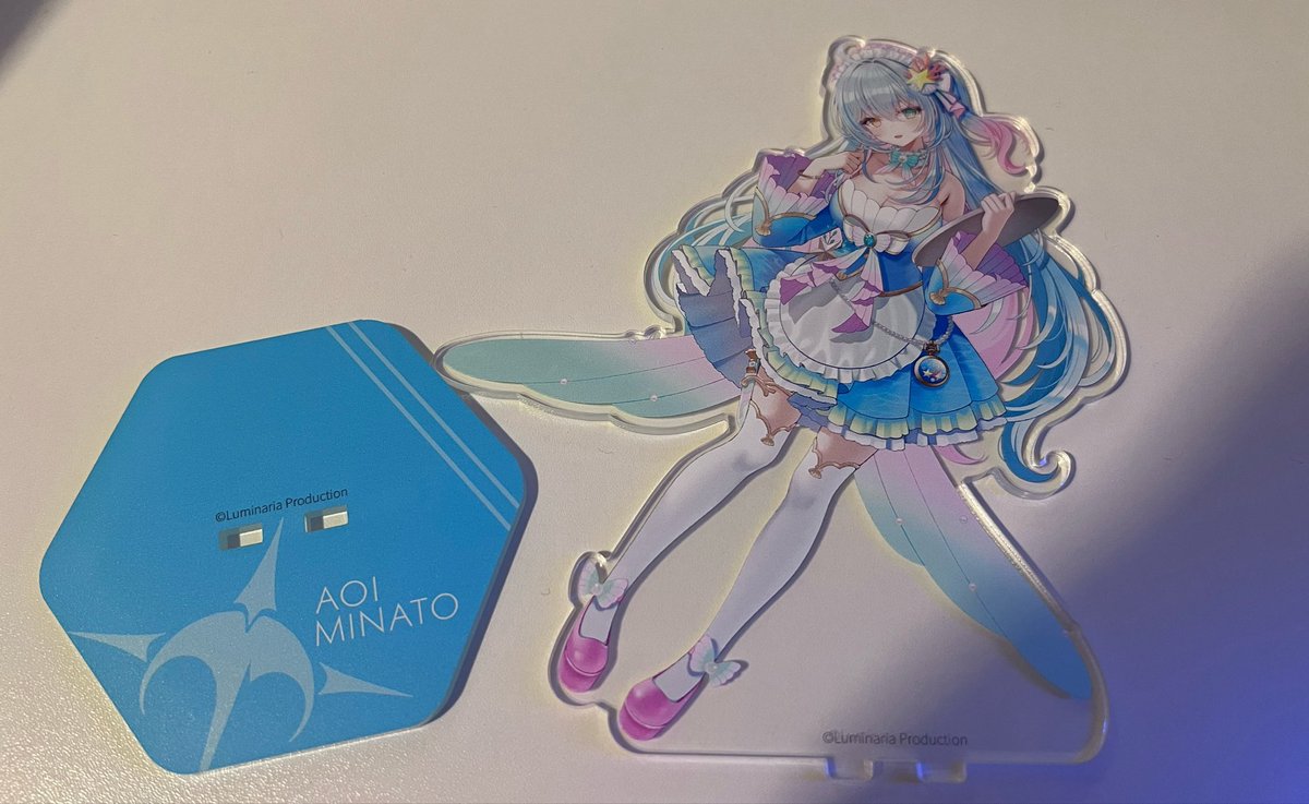 ugechioshi's tweet photo. みなとちゃんの再販してたデビューグッズのアスクタお迎えしたよ！
ずっとお迎えしたかったから嬉しい😭😭
ありがとうほんとに

#蒼唯みなと https://t.co/f0ceN0kew1