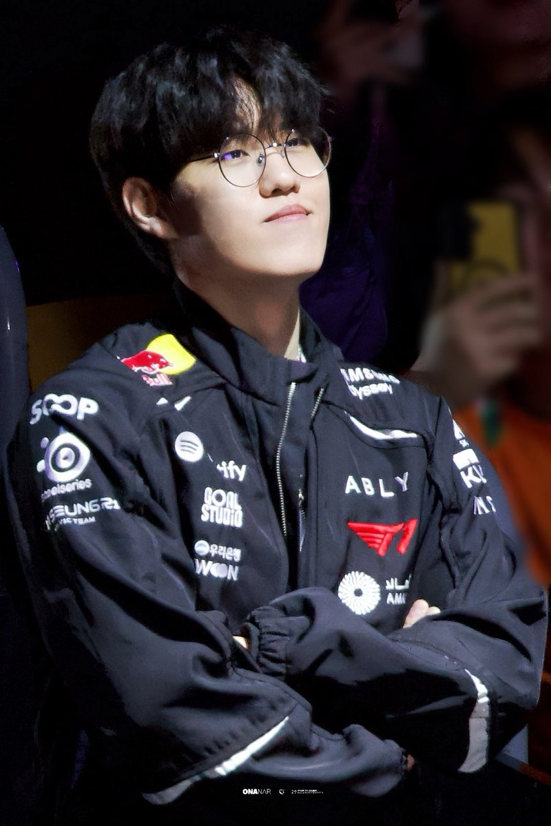 onanar222's tweet photo. 「260912 LCK Lower Finals」

월즈에서 봐요🐯
#오너 #Oner #문현준 #T1WIN https://t.co/1VHc1LSqsL