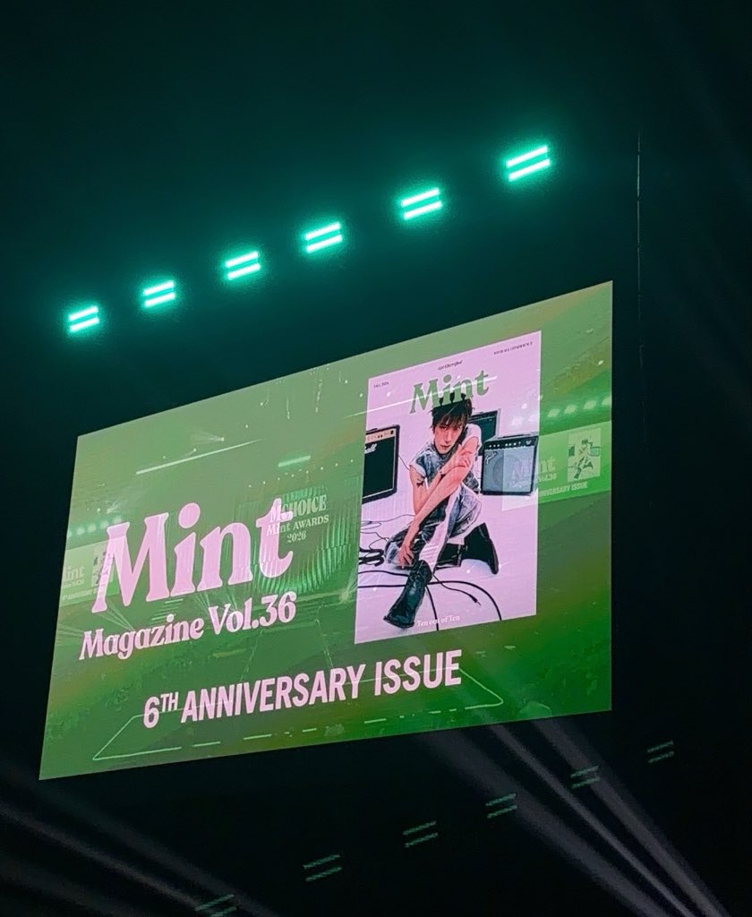 PLATATEE's tweet photo. อหหหห ตกใจ ถ่ายตอนแรกไม่ทันนนนนนนนน ปกครบรอบ 6 ปีของ mintmag = เตนล์

#MchoiceMint2026
#MchoiceMintAwards2026
#MchoiceMintatICONSIAM https://t.co/jM944J1cNi