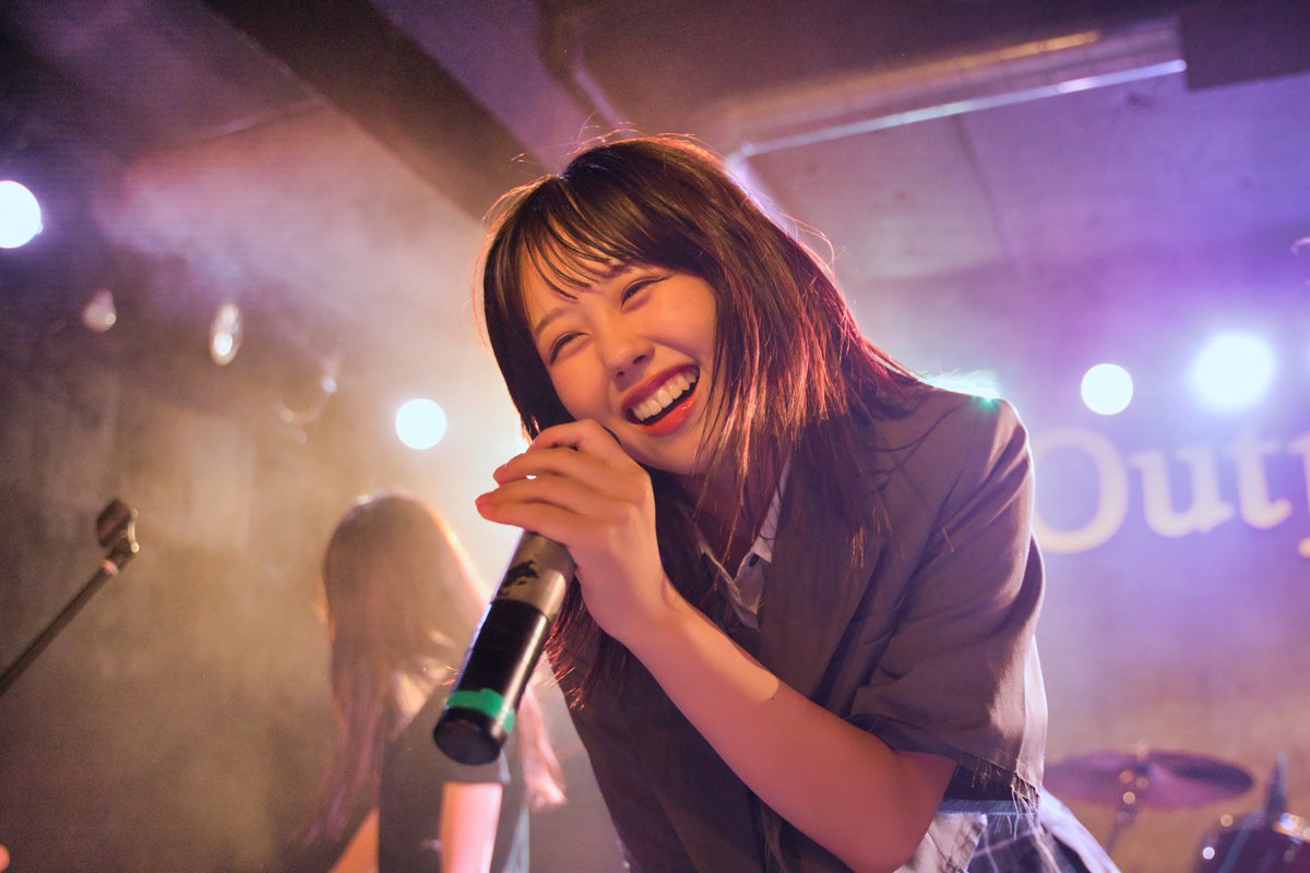 Gaja1130oki's tweet photo. 9月11日 September MIX 
E'sekai　Miyu①
歌って踊れるガールズバンド
最近のお気に入りグループです👍
#Esekai 
#沖縄アクターズスクール https://t.co/fGwxcXkiXa