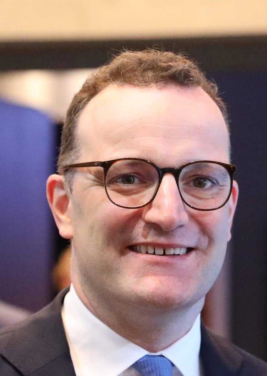_pandonymous_'s tweet photo. bin grad bisschen knapp bei kasse und kann beim nächsten japan urlaub nicht so viel geld ausgeben. naja, immerhin kann ich dann paar https://t.co/BqoRTJtY2s