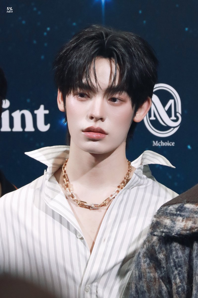 5percentmarch's tweet photo. —• 12092026

ความโซ้ะนี้พ้มแทบสิ้น 🤍✨

TTP AT MCHOICE 2026

#ตี๋ตี๋ป๋อมิ้นท์อวอร์ด2026
#MchoiceMintAwards2026 https://t.co/e7PVTQU2mE