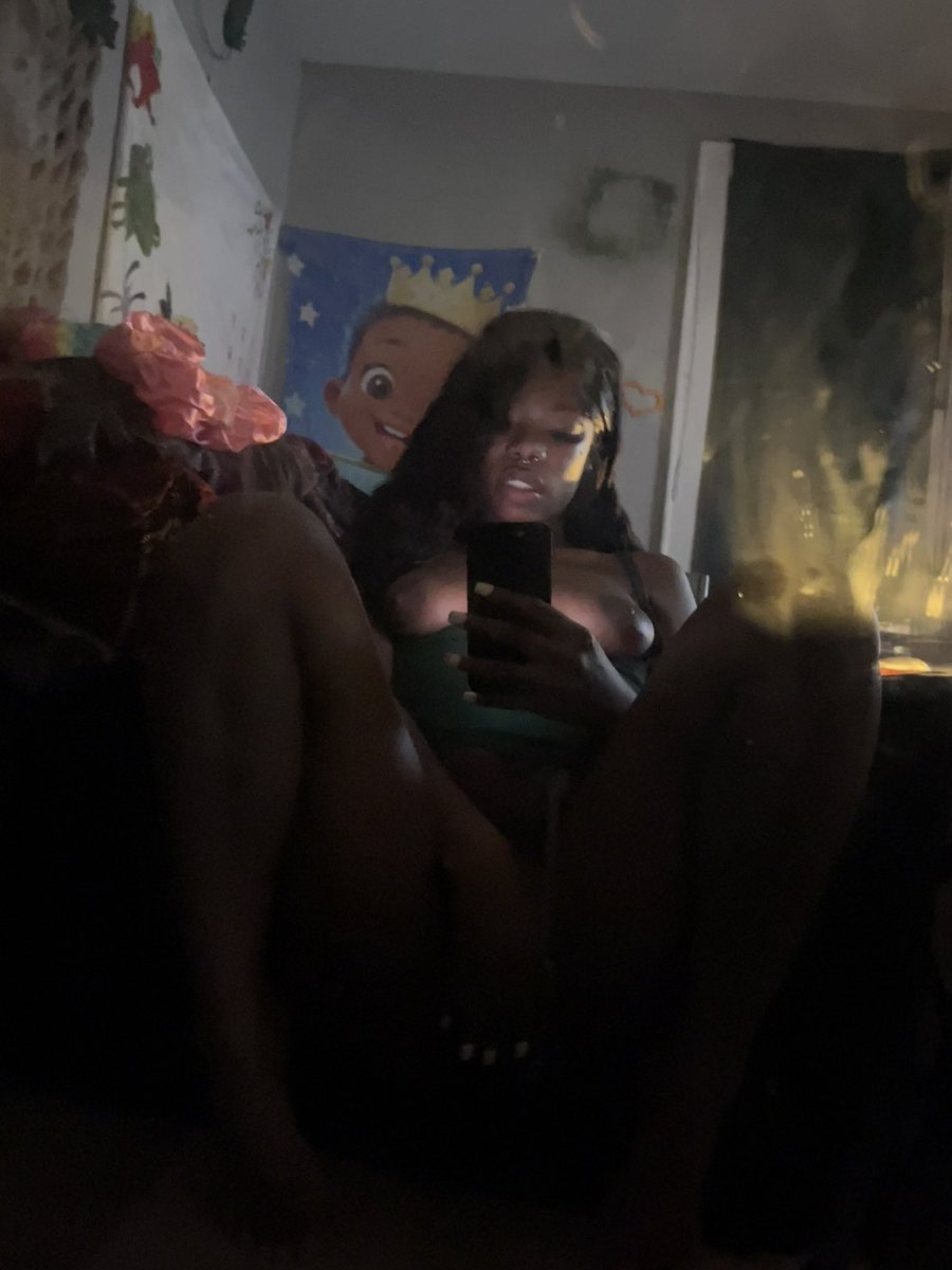 theyhatekeisha's tweet photo. 🥴😝 https://t.co/Ie8vhR5a0S