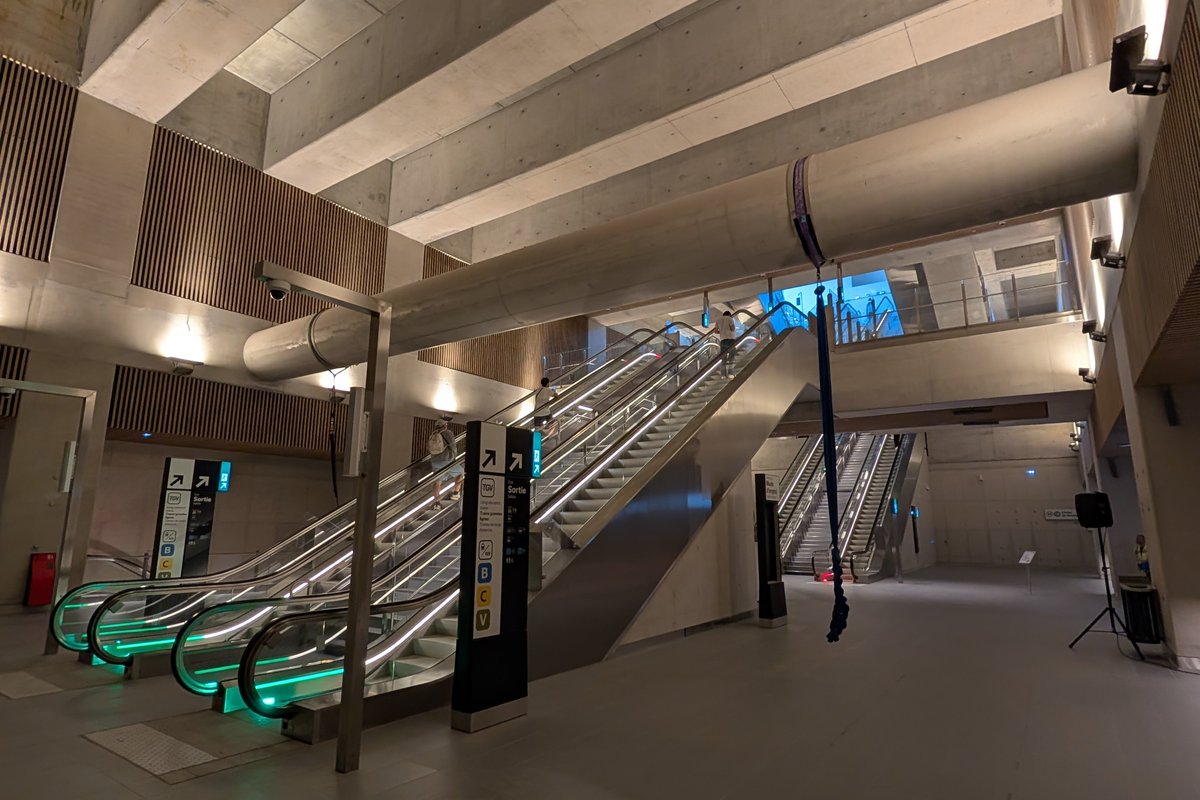 BMazerolles's tweet photo. Visite de la future station Massy-Palaiseau de la ligne 18 qui fête aujourd'hui la fin du chantier. https://t.co/9vuT1buRxx