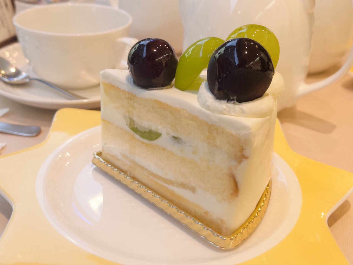 jkrt4s's tweet photo. 葡萄が宝石みたいでかわいい https://t.co/ks41i3PXoe