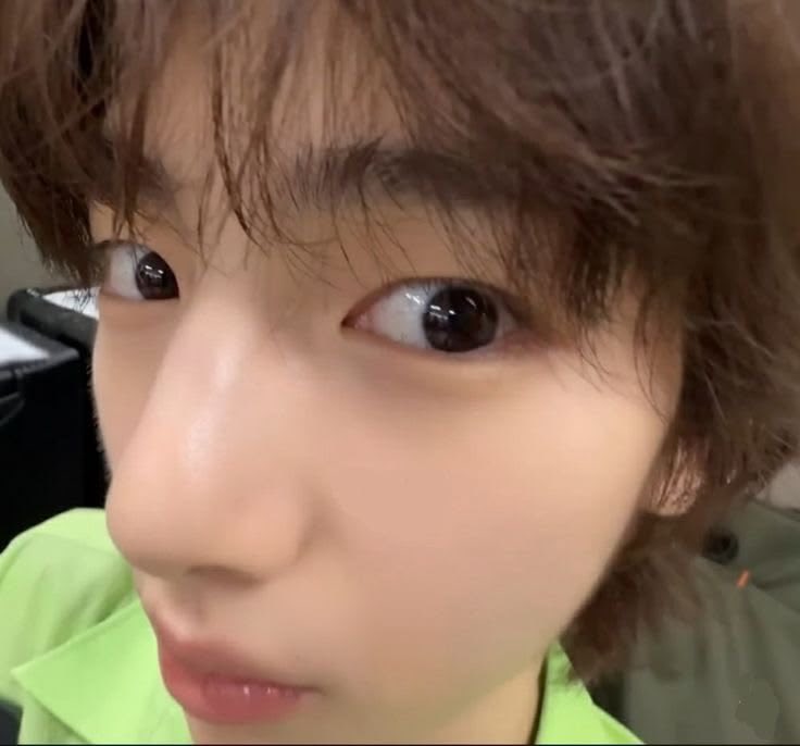 jjunoire's tweet photo. hi, i’m noah, looking for interactive #coer moots

— he, 05 | fil/eng
— jju biased 
— not new to #stantwt #kpoptwt
— coer and engene
— any fandom is welcome

♡ / ↻ is appreciated. https://t.co/fNg2tMBT8f