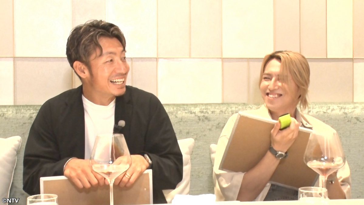 shu1tv's tweet photo. ⋱ 𝟗月𝟏𝟑日(日) の #シューイチ☝🏻⋰

8時45分頃からはシューイチプレミアム ✨

お店で一番高い料理の値段を予想して負けた人が自腹でお支払いする高し飯💴

元プロ野球選手 #鳥谷敬 さん⚾️と
#超特急 #タカシ さん🤍が久しぶりの参戦🔥

⚠️トラブル発生で #錦鯉 #渡辺隆 さんとタカシさんの一騎打ちでロケスタート⚠️

スッポン鍋🍲銀座の最高級コーヒー☕️は一体いくら❔💸
今回の結果で自腹ランキングが大きく動く…⁉️