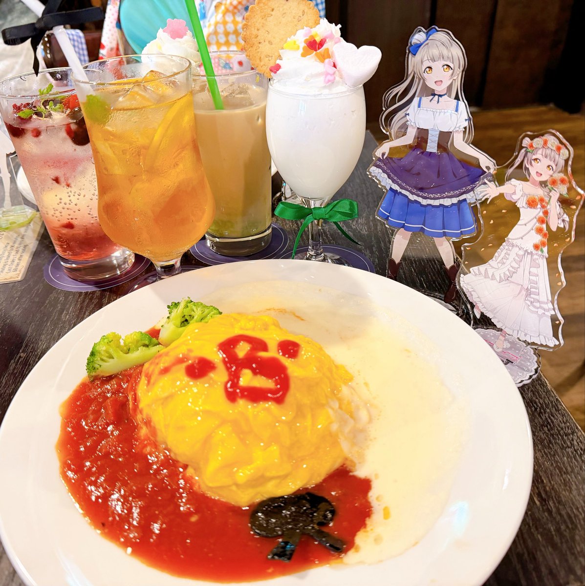 LLchun8's tweet photo. ことりちゃん(･8･)誕生日おめでとう🫶

今年は当日に祝えて良かったー！ https://t.co/qeHROTSevM
