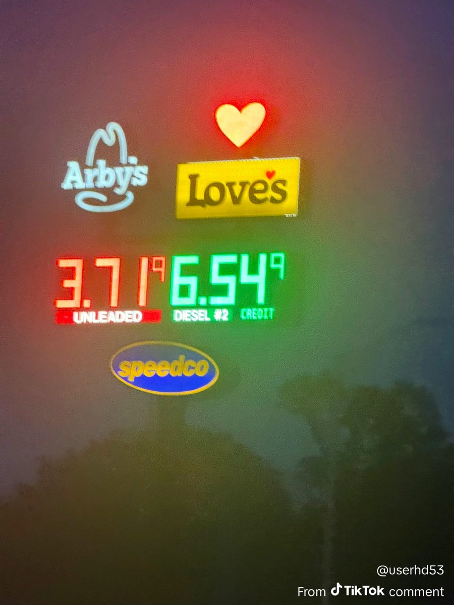 AesPolitics1 tweet picture