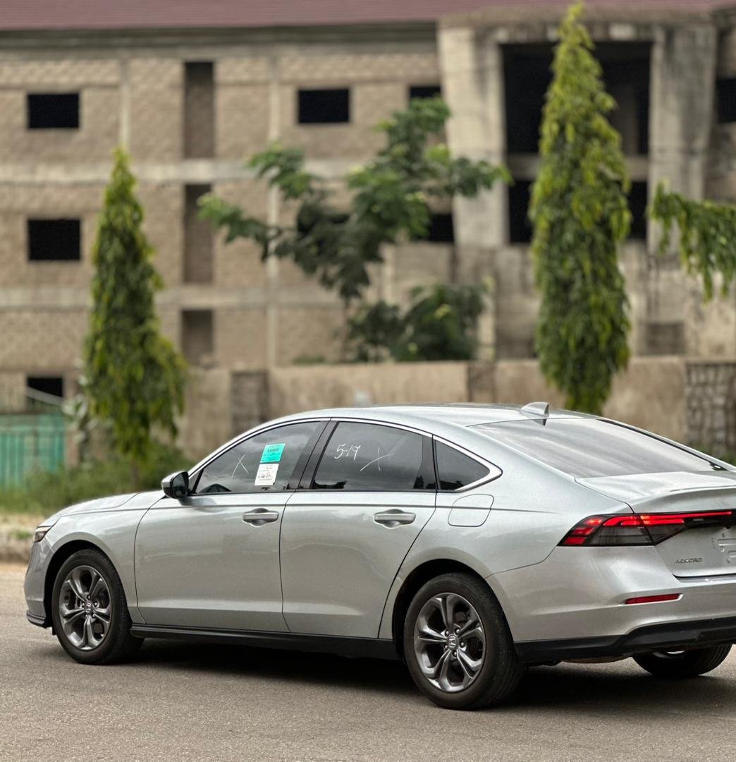 AjeboBee's tweet photo. Still available ON IN TOWN✨✨✨
DIRECT FOREIGN🇺🇸
HONDA ACCORD 2025🥶
🥶16K Miles On the 🕣
OCD✅
💰42M🇳🇬☝️😍
📍KANO https://t.co/NUwNZZH8Rr