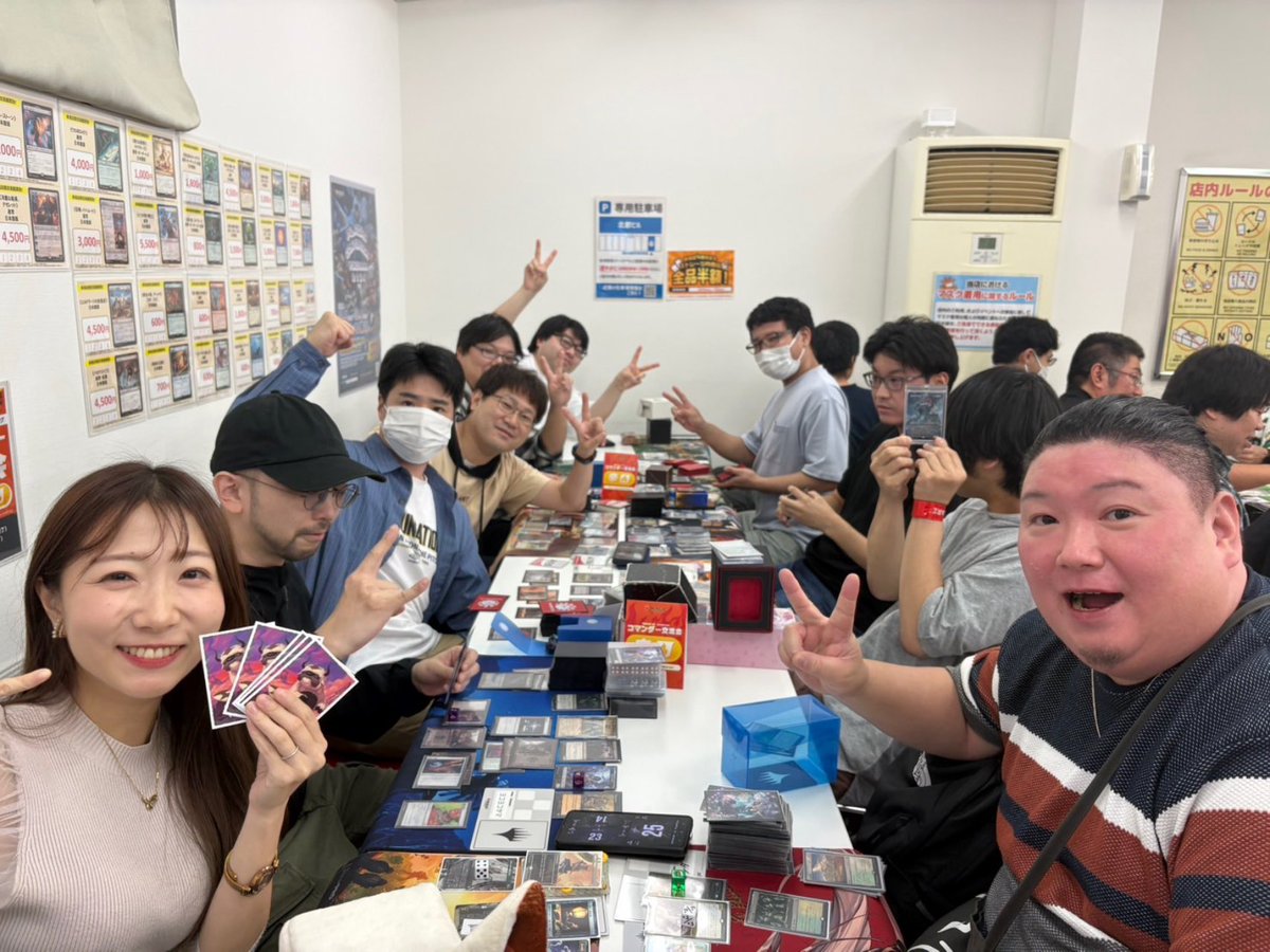 shiganaimtg's tweet photo. た、た、楽しすぎた…！！
初の晴れる屋新潟店さんでのコマンダー交流会SPキャラバン！定員いっぱいで無事終了しました🥳㊗️

甘口も辛口も余すことなく皆でわいわい遊べて大感謝😭コマンダーの盛り上がりもしっかり実感できていい一日だった！！
新潟、あったけぇ〜！！また来ます❤︎ https://t.co/cjgXbRVMC8