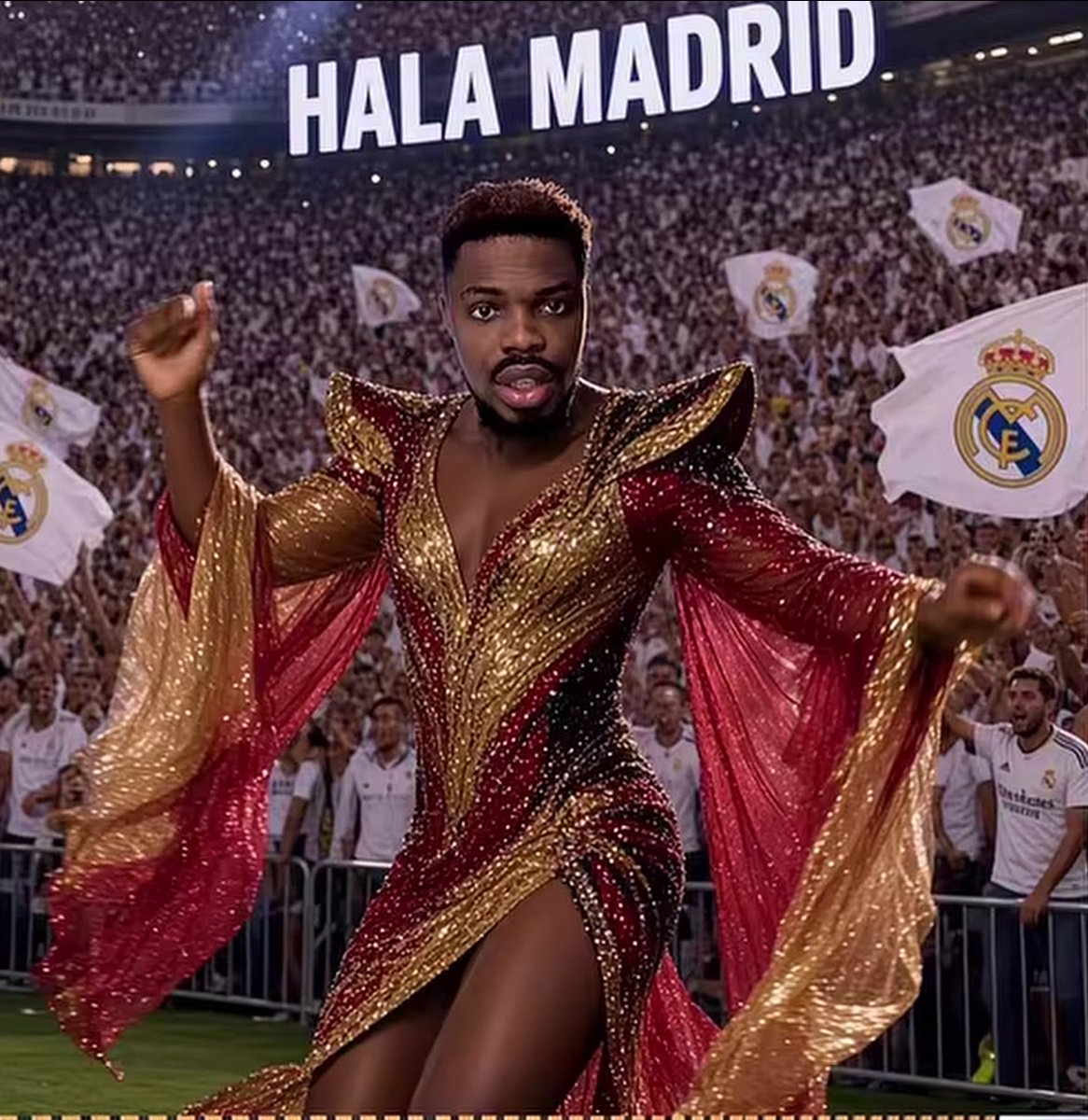 Jlsesugh's tweet photo. The leader of Manchester United fan base has been named as the Shakira of Real Madrid. Baba dey twerk wetin no good 😂😭😭😂😂😂 https://t.co/Iupgf6Egul