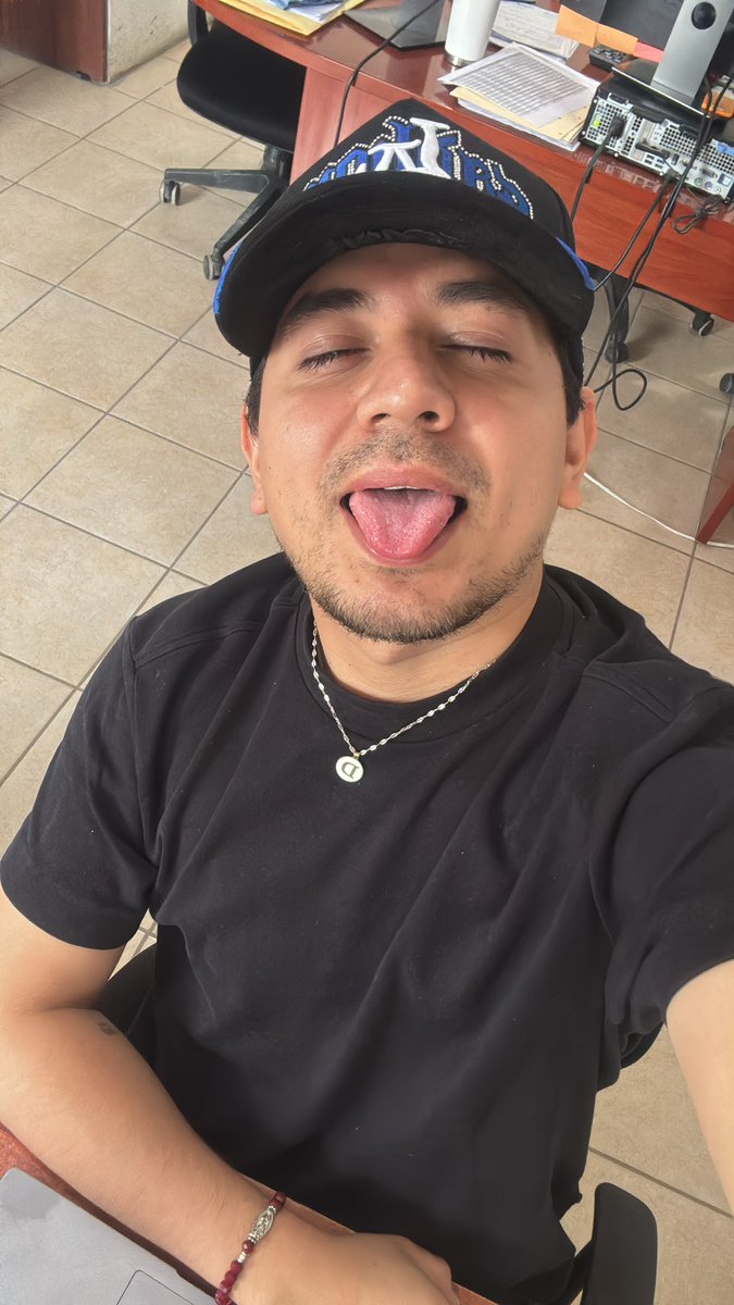 AlexMamCruz's tweet photo. 🍀🌅 https://t.co/EpsQBfbrpi