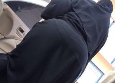 02EXiA0's tweet photo. ليه تقاوم وليه تكابر انا وكل الناس عارفين أنك تناظر خط صدر ميمتك وتتخيلها وهي تنركب من العبد ويرج مضرطها 🍑🥹
لهذي الدرجة انت تعمقت في الدياثة ، تبي تشوف ام ترج شطاياها تحت زب ماله اصل
وقف تكذب ع نفسك انه انت رجال وذي امك ،ذي الشطايا مايعرف لها غير سواقكم https://t.co/gdYKq4bEuA
