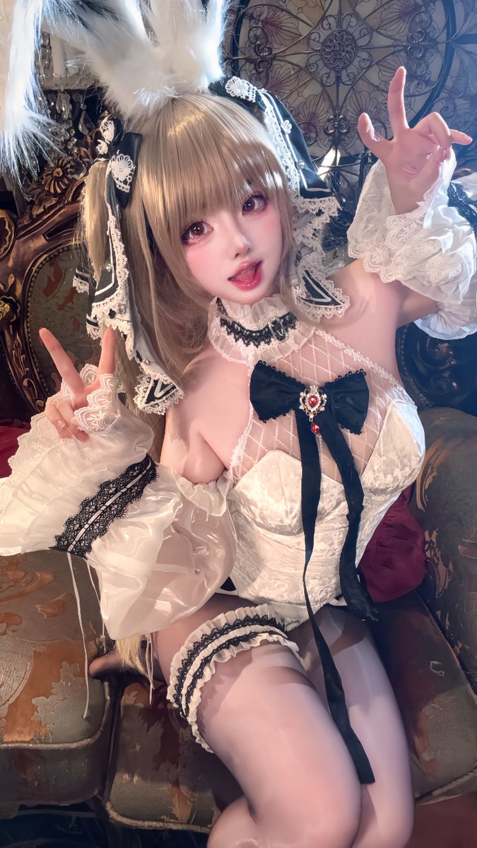 Dijin03419224's tweet photo. 来口麻辣兔头。
#洋娃娃 #萌妹 #碧蓝航线#可畏#性感可爱 https://t.co/2OIGKzKGLq