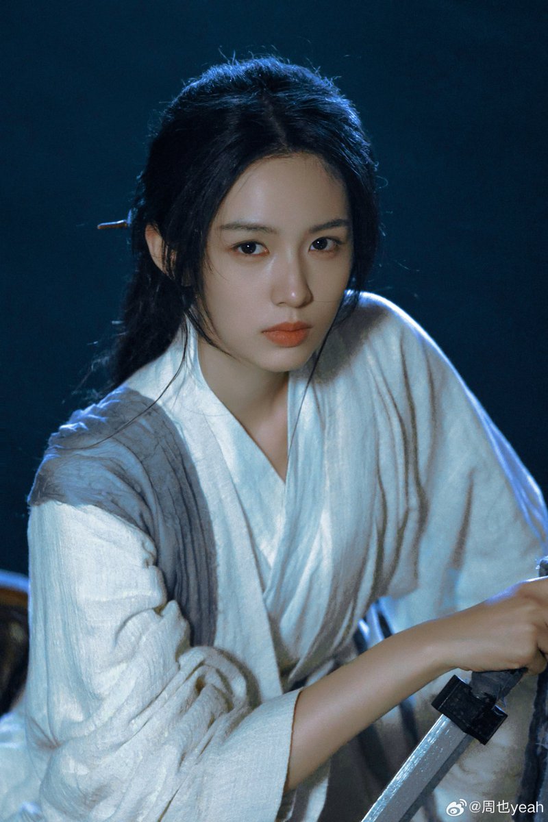 chengyi6t's tweet photo. 🍉 إشاعة عن دراما
#TheWayToTaihang (#太行道)
البطولة: #ZhouYe و #ZhouYiran
القصة حول Zhen Baiممارِسة طاوية قوية تتحرر بعد 10 سنوات من حبسها وتلتقي بـ Li Huai Xin، أمير وتلميذ طاوي. ينطلقان معًا للتحقيق في قضايا غامضة وكشف مؤامرة قديمة وخلال رحلتهما تنشأ بينهما مشاعر غير متوقعة https://t.co/1Epzuhu5dc