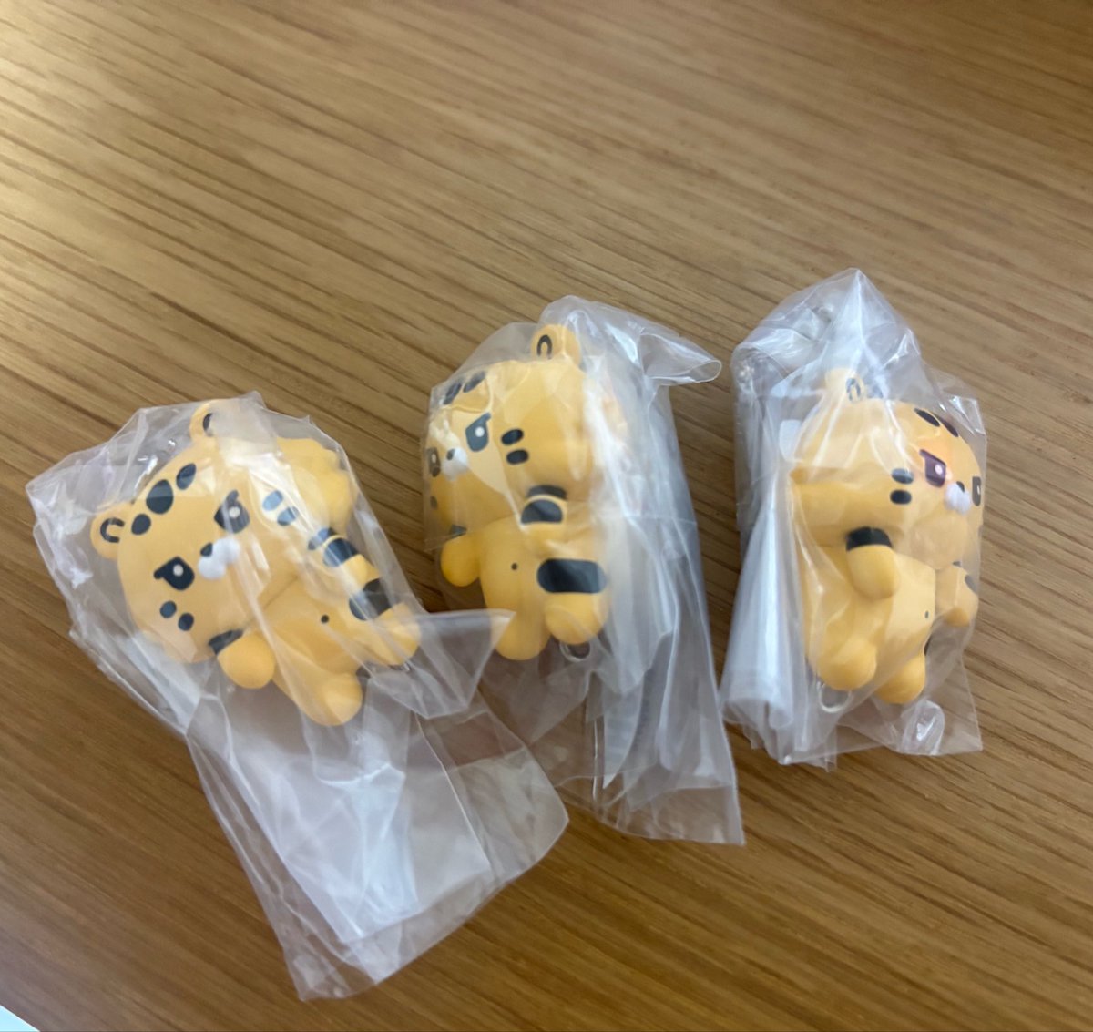 ichigo8cake's tweet photo. 昨日初めてFim'sclubのガチャガチャ見つけて一発でキムアチ出るしそのまま4回やって3/4はキムアチだったのほんと大当たりすぎた（笑） https://t.co/8udRq08f4S