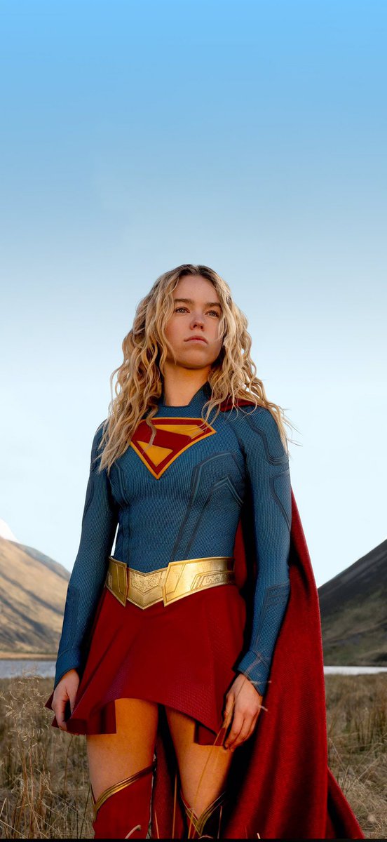 Boxreport's tweet photo. É hit no streaming! Supergirl alcançou o primeiro lugar na HBO Max. https://t.co/5prK8wrrdK
