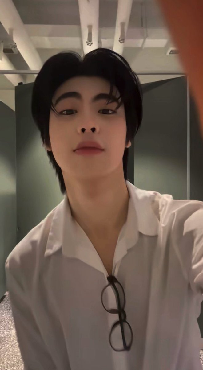 catOrange_F's tweet photo. หมดใจยังไงก็ตี๋ 😮‍💨 

#tthi_eks https://t.co/UylPaCG7X4