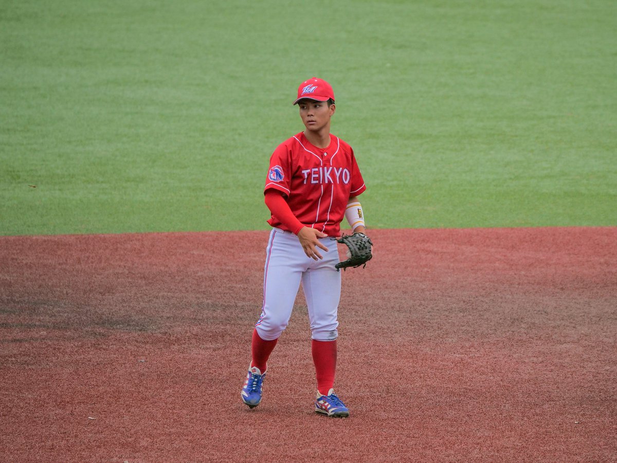 tovar_base's tweet photo. 帝京大学
＃仲谷成真 (享栄①)

1年生ながらショートのスタメン出場を勝ち取り、忍者のような好守備を連発。
打撃でも第2打席にヒットを放つなど見どころ満載でした。
なお、名前の読みは「なかや なりまさ」なのでお間違えなく。 https://t.co/A1K0NRHviI