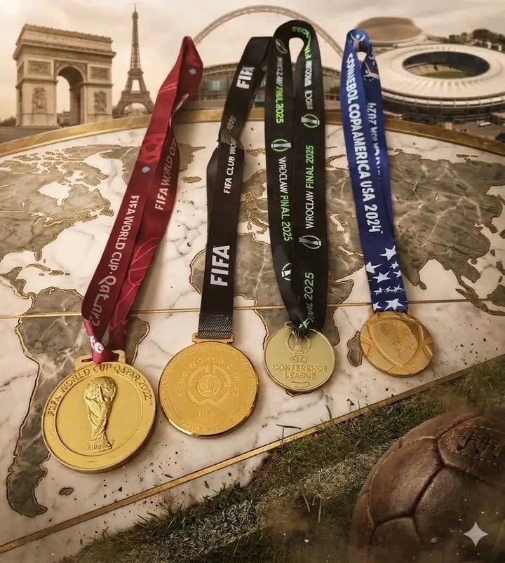 SMONEYUTD's tweet photo. Only one player has won all this medals in the history of football

Guess the player?

LEVEL: VERY DIFFICULT🥷 https://t.co/zHX1hx5TK1
