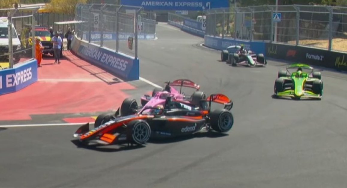 Juanito77ok's tweet photo. Kush Maini 3 temporadas en F2? Sigue sin aprender lo básico. https://t.co/Emff9XFyNZ