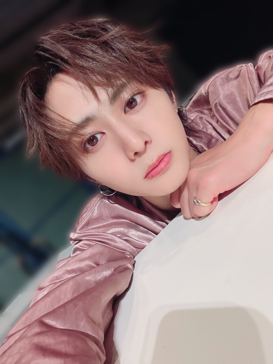 nkns__tomoya's tweet photo. 「TOMOYA NAKANISHI 3rd FAN MEETING」
ご来場誠にありがとうございました🎊✨

素敵なゲストの皆様と、
いつも応援してくださっている皆様と、
幸せな時間を過ごす事ができました。

皆さんと一緒に歩めて幸せです。

頑張れるよー！！！

また来てね😉 https://t.co/b6ka7vZyvA