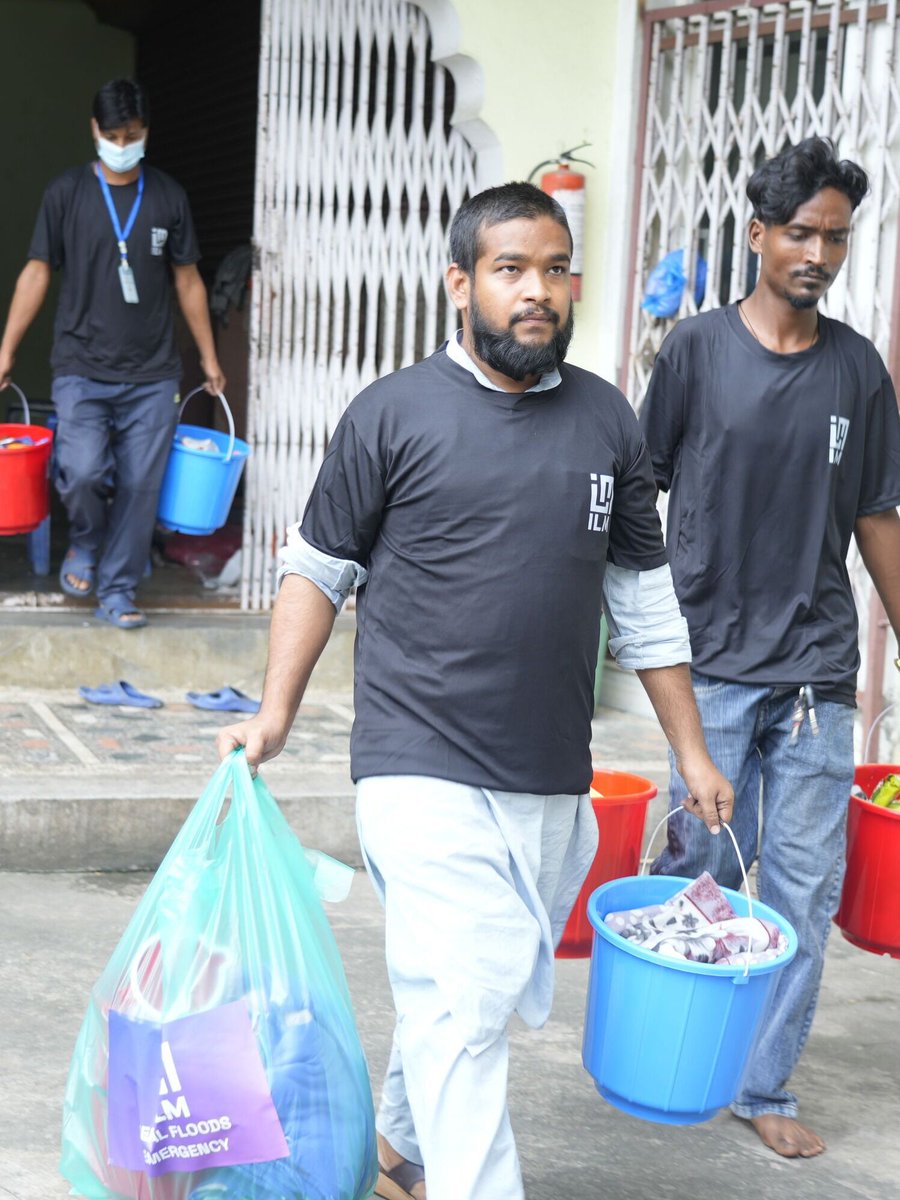 ilmukcharity's tweet photo. Our ILM team is on the ground in Nepal, delivering emergency aid directly to families affected by the devastating floods.

Please continue supporting our Nepal Emergency Appeal and help us reach more families in need. https://t.co/v6WiKADi5z