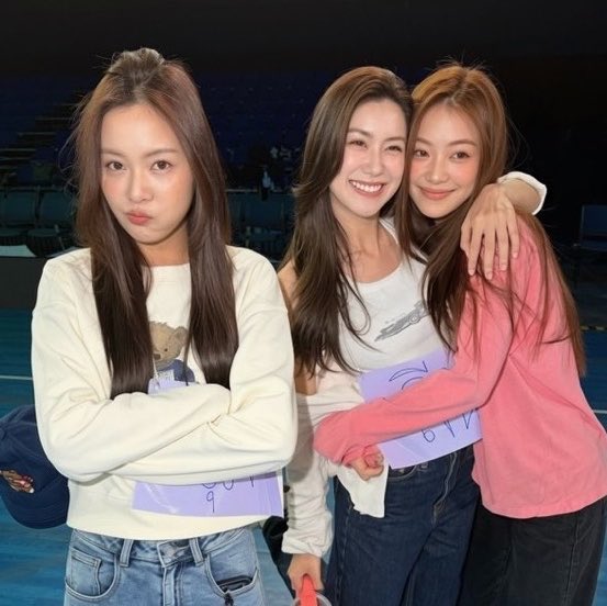 miulenaenjoyer's tweet photo. sabi sayo lena may balik yan eh 

LENA X MCHOICE AWARDS
#MchoiceMintAwards26xLena https://t.co/mMdYBl4jQr