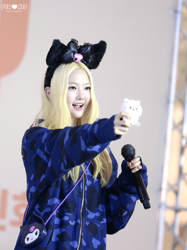 Peachee_1011's tweet photo. 260912 
#TUIDE #튜이드 #서희 #SEOHEE https://t.co/m3ByEHJdk4