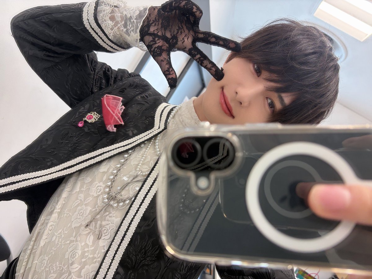 taisho_maeda916's tweet photo. リリースイベント
タワーレコード錦糸町パルコ店
大特典会ありがとうございました🫶

次回の #リリイベ王子く�� は
明日 埼玉県 ららぽーと富士見！

3rd seasonラストのリリイベ
僕らが歩んできた夏の集大成！🌻

素敵な思い出をつくろうね👆🤴✨
参加の仕方は3枚目の���像を見てみてね✅ https://t.co/GVyF2sXlpu