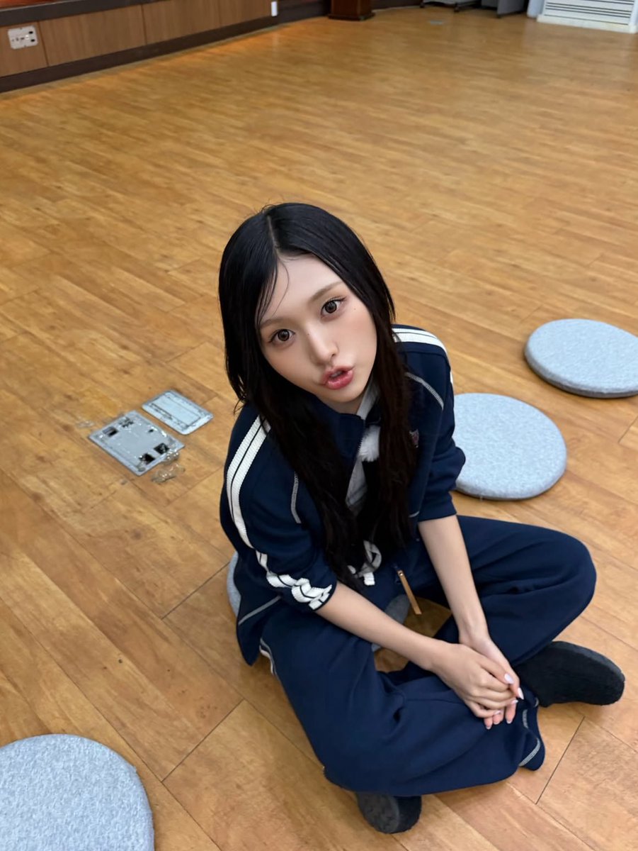 Fortiaforminami's tweet photo. 완전 귀요미🥹
#리센느 #미나미 https://t.co/rwd6MFbefP
