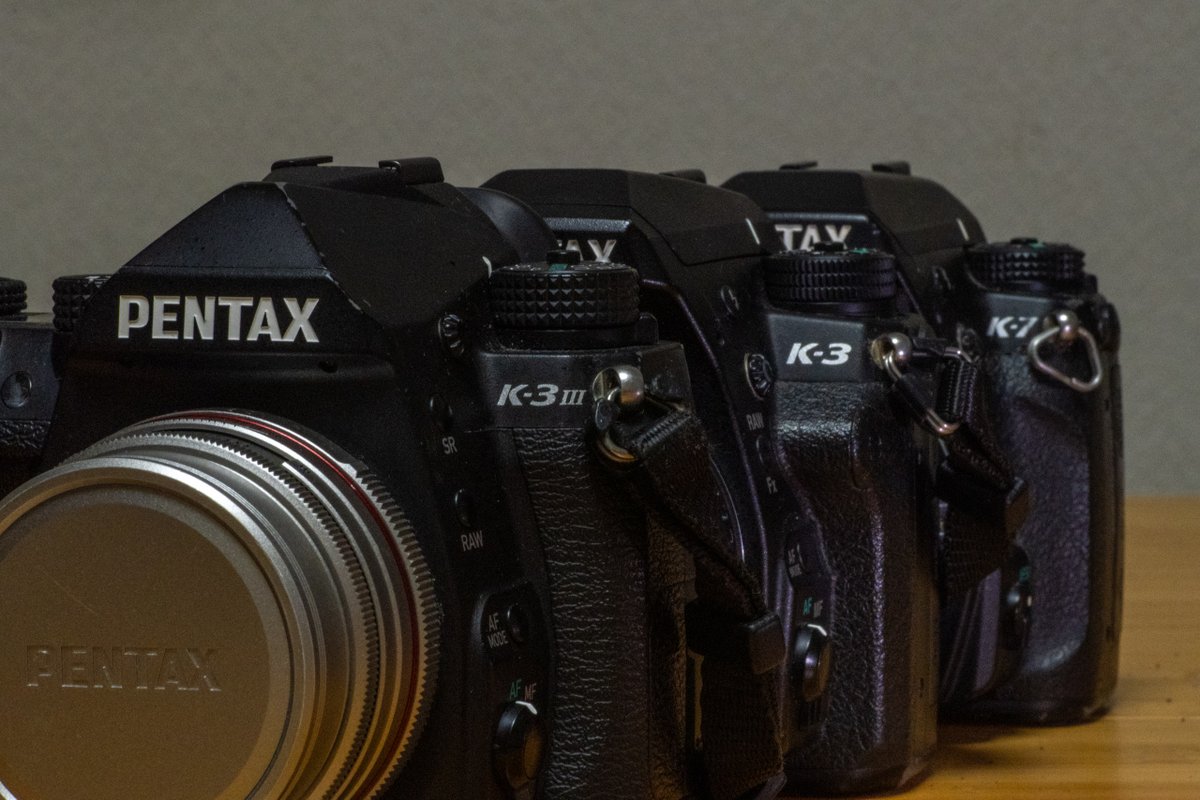 cb750four1972's tweet photo. PENTAX K歴
K100D→K-7→K-3→K-3Ⅲ
K100Dは下取りに出してしまったのだよね。K-5も買っておけばよかったなー、K-7が良かったので。
K-3Ⅲはほぼ未使用をもう1台ストックしてる。
次はどんなデジタル一眼レフを出してくれるのか楽しみ。
#PENTAX
#pentaxk7
#pentaxk3
#pentaxk3mkiii https://t.co/4RRImBaJl0