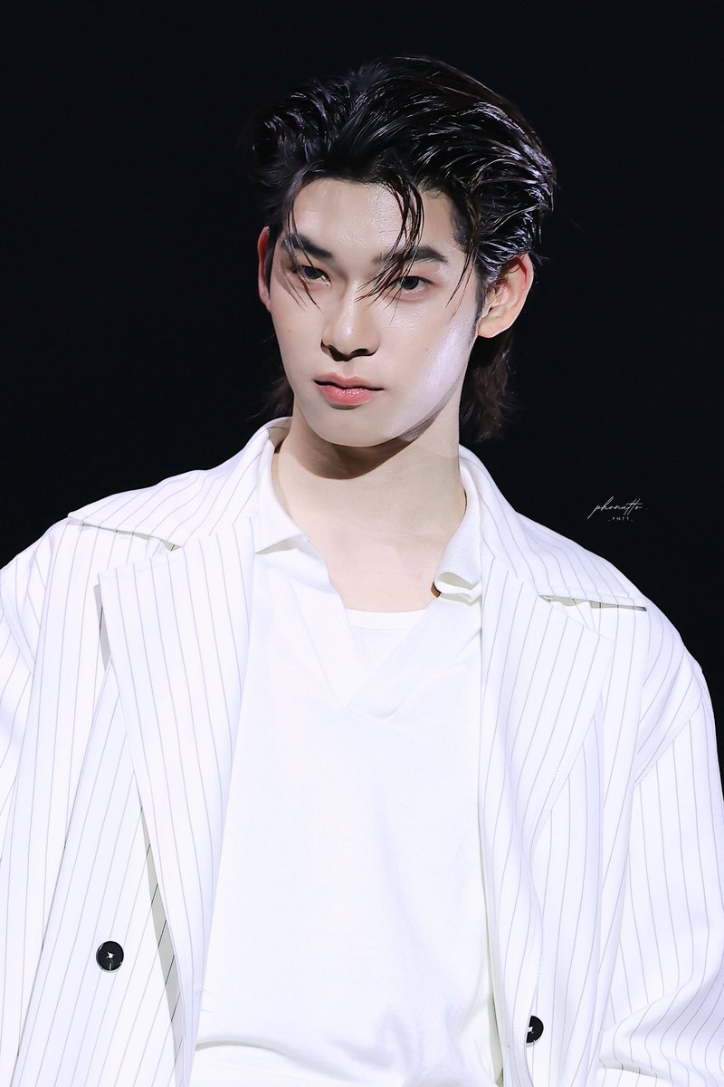 real_pntt's tweet photo. หยุดโต หยุดหล่อหน่อย ไม่อยากเป็นแม่แล้ววว

TTP AT MCHOICE 2026

#ตี๋ตี๋ป๋อมิ้นท์อวอร์ด2026
#MchoiceMintAwards2026
#twnpich @twnpich https://t.co/ZClUDjVZjK