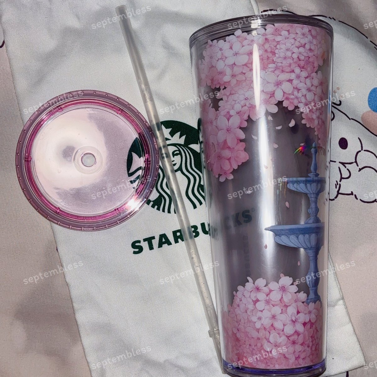 Septembless's tweet photo. ⛲️  Starbucks spring 2024 collection
𓊆 ྀིྀིྀི Sakura Secret Garden &amp; Fountain ⑅𓊇

24oz. ꒰ 590-. ꒱🏷️ ( form 1075-. )

📬 รวมส่งแล้วคับ

#StarbucksThailand #ส่งต่อ #ตลาดนัดstarbucks #แก้วstarbucks #ส่งต่อowala #รับหิ้วเมกา #พรีออเดอร์เมกา #พรีowala #พรีstanley #แก้วowala https://t.co/jwn3YsbtL0