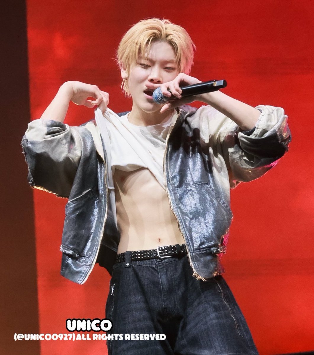 One_Minwwki99's tweet photo. that’s how you should brag, it turns out https://t.co/YRvdwWhsze