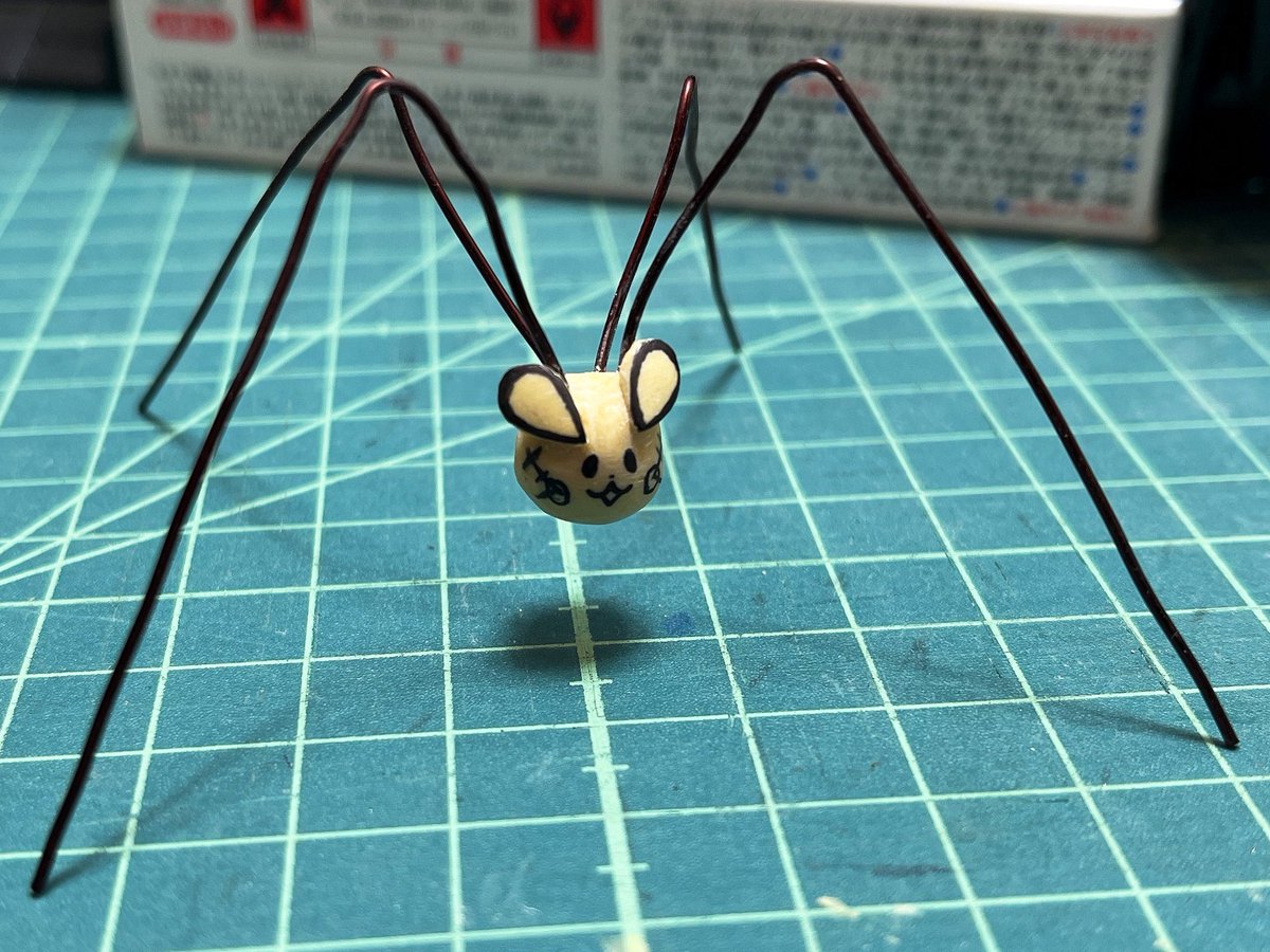 UW01_03's tweet photo. 人気順これ https://t.co/ZrT30b6crR