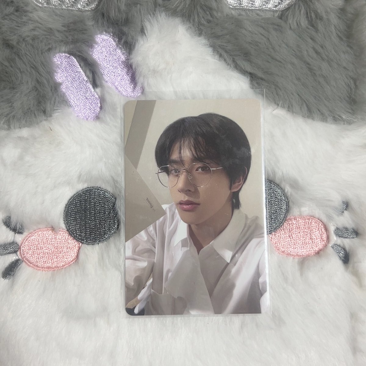 p2ogunn01's tweet photo. 🐠🖐🏼พร้อมส่ง wts🥥🍹🌺🪼 

 เจคแว่น
   - ราคา   100 บาท ❕

📍ส่งฟรี flash สนใจดูเพิ่มเติมได้ค่ะdm พื้นที่ห่างไกลกรุณาแจ้ง
#ตลาดนัดENHYPEN #ตลาดนัดเอนจีน #ตลาดนัดเอนไฮเพน #ตลาดนัดenhypen #ตลาดนัดengene https://t.co/1ZgpMqQ9Rh