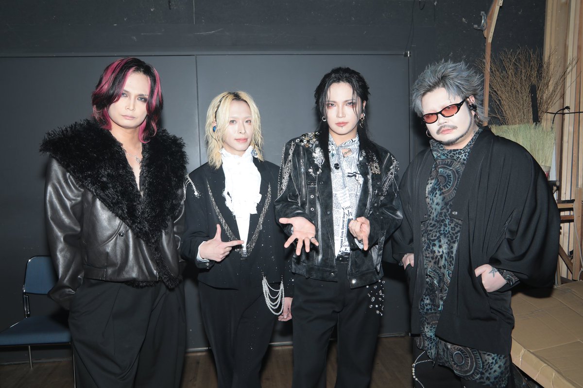 DEZERT_OFFICIAL's tweet photo. DEZERT 15th ANNIVERSARY HALL TOUR 2026 
"Welcome To My Beginning"

09.12 NHK大阪ホール

ありがとうございました！

▼NEXT LIVE
9.19(土) Niterra日本特殊陶業市民会館ビレッジホール
🎟️https://t.co/4iTX7bJtsl

▼本日のSETLIST
https://t.co/2P0OFm74gP

Photo by @Tanacamera1207 📸

#DEZERT