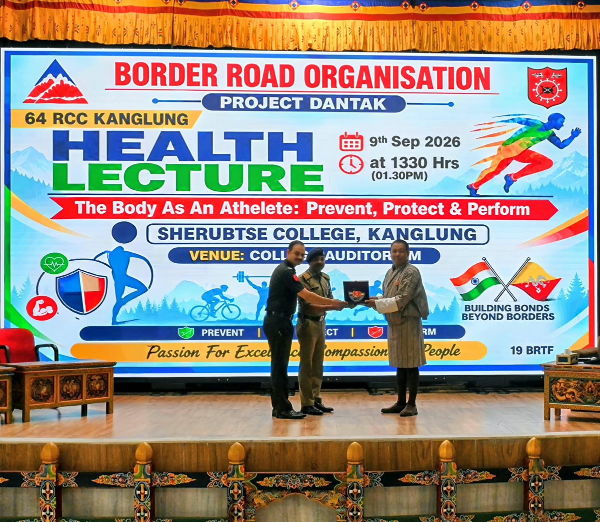 BROindia's tweet photo. #ProjectDANTAK #BROIndia #IndiaBhutanFriendship #HealthForYouth #PreventProtectPerform

🇮🇳🤝🇧🇹 BUILDING HEALTHIER YOUTH, STRENGTHENING FRIENDSHIP

Project DANTAK@BRO conducted a health lecture at Sherubtse College, Kanglung, on “The Body as an Athlete: Prevent, Protect & Perform.”

The interactive session highlighted fitness, injury prevention, sports nutrition, hydration, recovery and safe training practices—empowering youth to train smarter, stay healthier and realise their athletic potential.

Beyond roads and infrastructure, Project DANTAK continues to build enduring bridges of knowledge, health and India–Bhutan friendship.

JAI HIND 🇮🇳
@rajnathsingh 
@SethSanjayMP 
@PMBhutan 
@Indiainbhutan 
@SpokespersonMoD 
@adgpi 
@PIB_India 
@ians_india 
@ANI