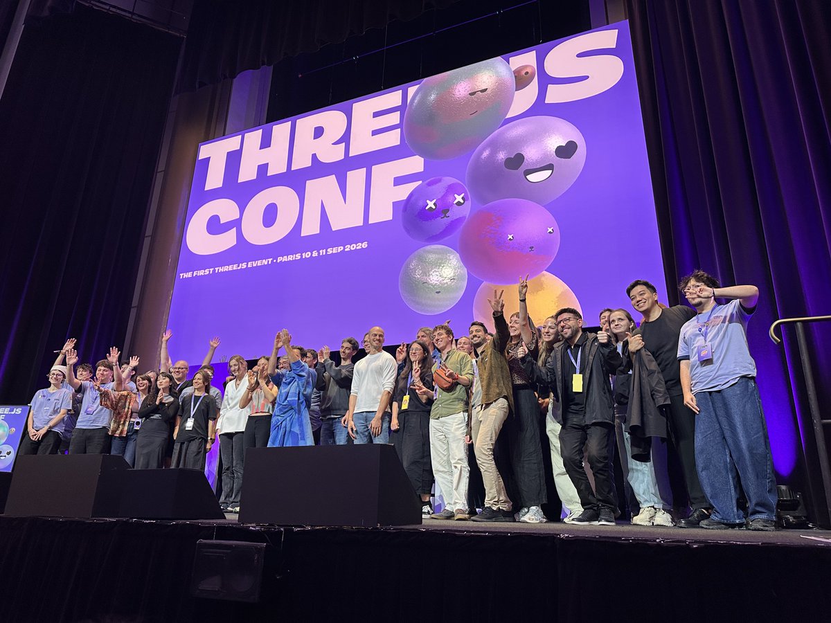 Pat_Hg's tweet photo. Three.js Conf was so much fun and truly inspiring, so many amazing talks 

Loved meeting creatives who care about craft and creative coding

Huge thanks to @makio64 for inviting @JustineSoulie and I to talk about Ponpon, and to @miskitano and @HerveStudio for this ✨ event! https://t.co/HwIlC7VZUe