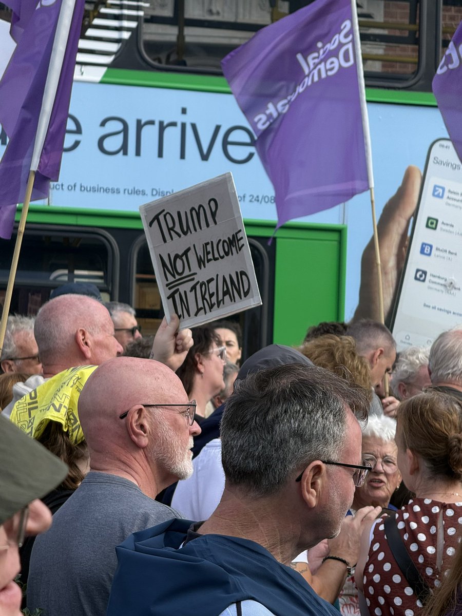 dlLambo's tweet photo. Tens of thousands marching in Dublin right now.

#TrumpNotWelcome https://t.co/Qjz7wlBBlJ