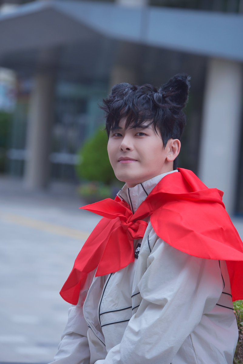 R_story0805's tweet photo. 2026년 9월 12일 뮤지컬 "키키의 경계성 인격장애 다이어리" #이호원 배우님 ✨️스페셜✨️ 퇴근길1️⃣ https://t.co/ElVPz2XwVn