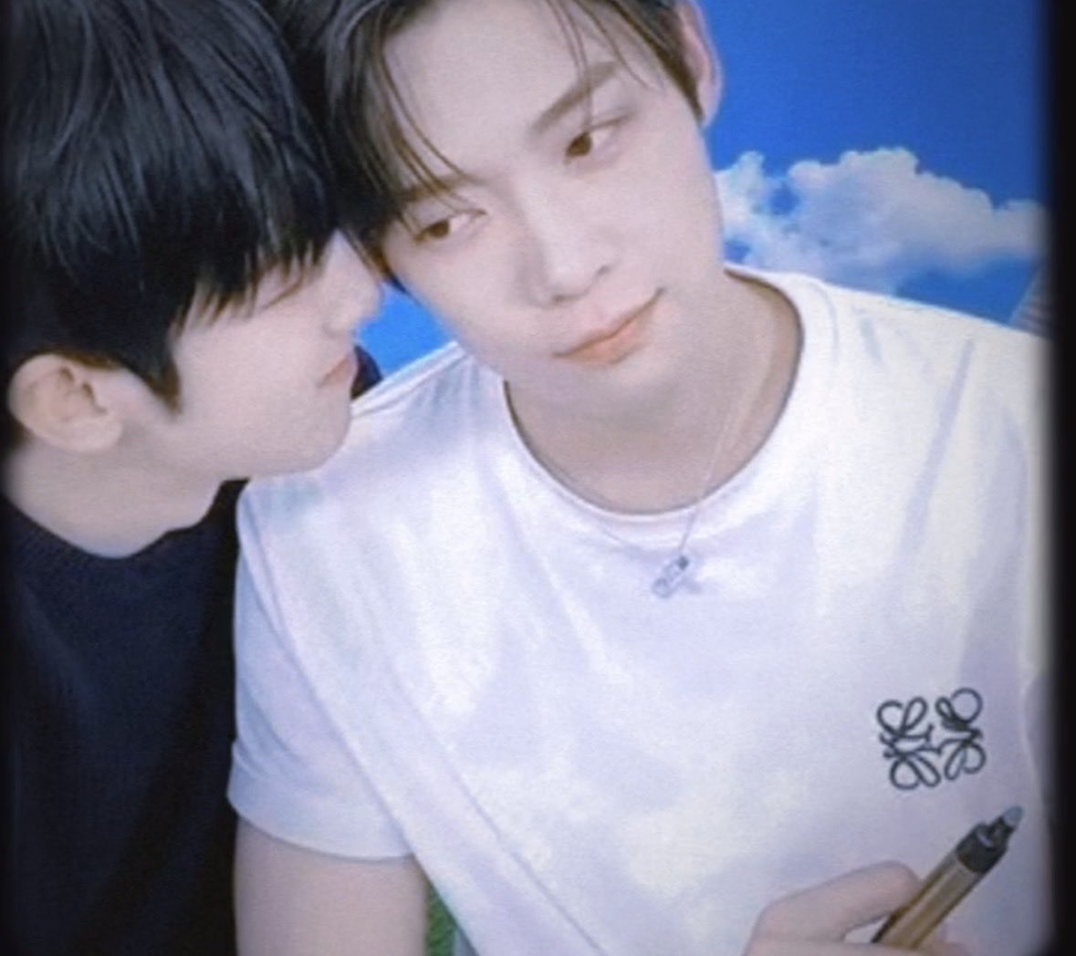 jiho_ledliw's tweet photo. 합성이지? 합성이지? 합성이지? 합성이지? 합성이지? 합성이지? 합성이지? 합성이지? 합성이지? 합성이지? 합성이지? 합성이지? 합성이지? 합성이지? https://t.co/bGyuSJ2i4S