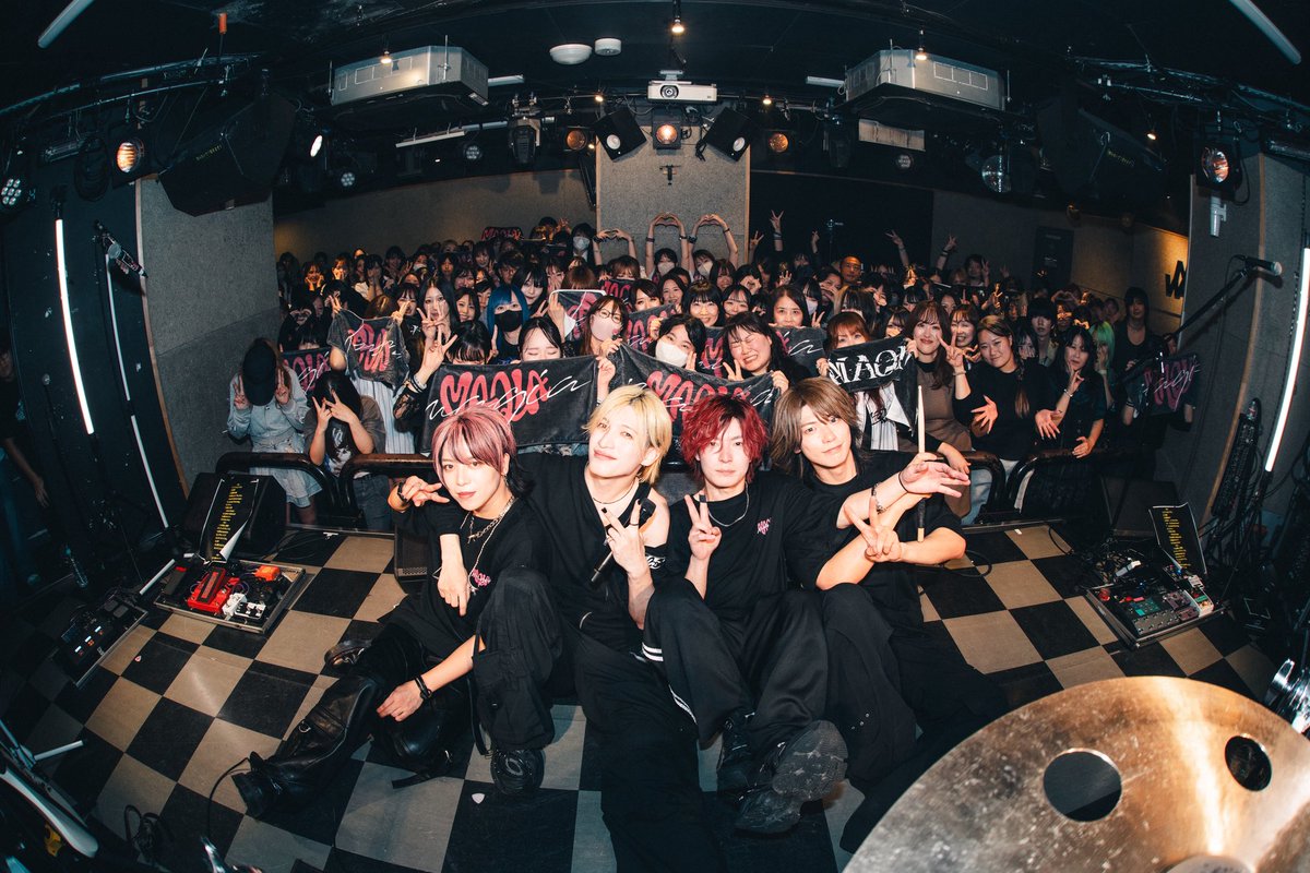 maqia_official's tweet photo. ／
「REALISED」Release Partyありがとうございました‼️ 
＼

10/6(火)の追加公演もお楽しみに✨

追加公演チケット🎫
https://t.co/e5eeCXvz9F

#MAQIA https://t.co/M5vKa3Xf85