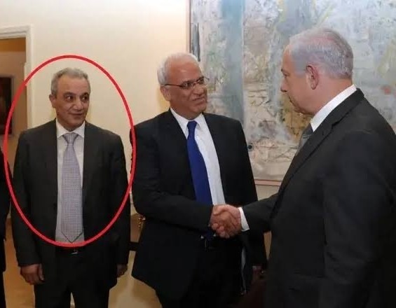 Ramintr710's tweet photo. @PalMediaX يمعرص ما حدا بهاجم زكريا كشخص .. الهجوم على جلوسه مع كلب الشاباك فرج لأن هادي الجلسة ما بتشرفوا ولا حتى بشرفوا يدافع عنه كلاب افيخاي https://t.co/bn7AdfxHPR