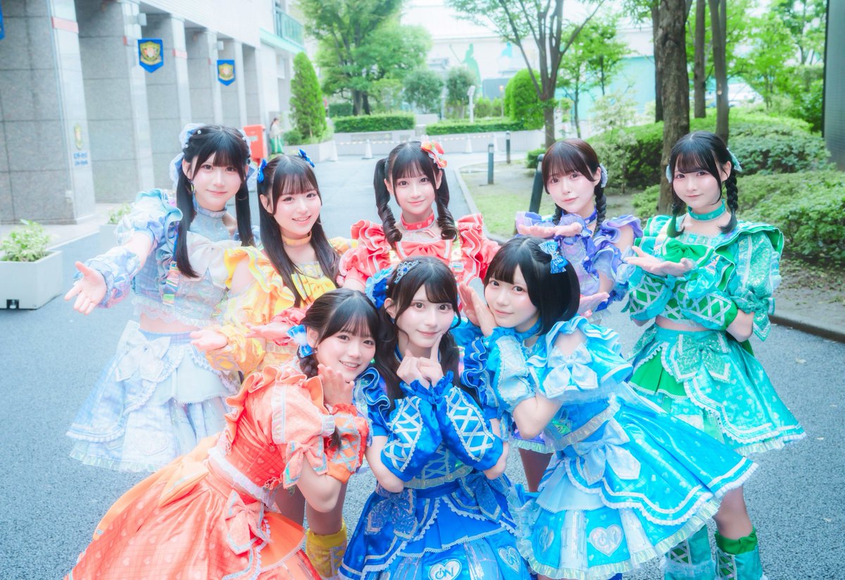 iON_idol_'s tweet photo. 【iON!の家族写真】

この度、ひとりのぴちぴちぴっちが誕生しました。
りせ、誕生日おめでとう！

#iON #アイオン https://t.co/UUNGYlhzWy